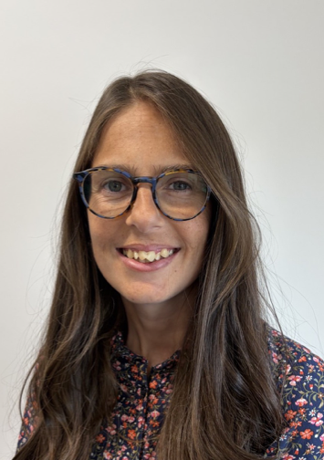 <strong>Mrs Leanne Meddings</strong>